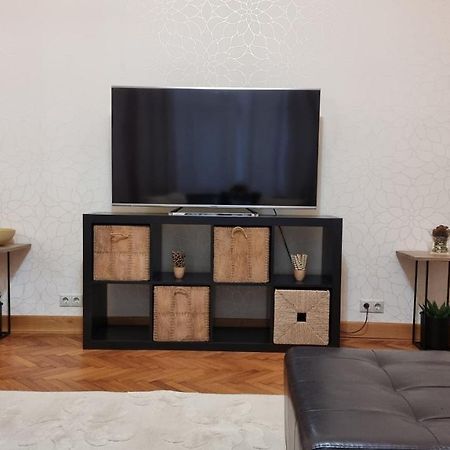 Neuhausz Suite - Ultracentral Timișoara Zewnętrze zdjęcie