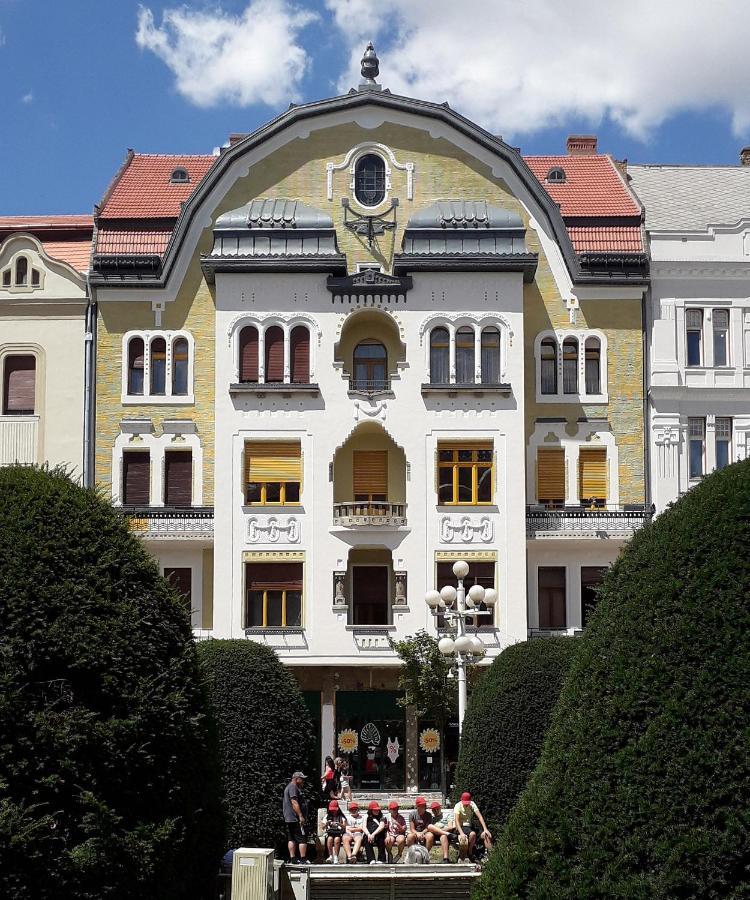 Neuhausz Suite - Ultracentral Timișoara Zewnętrze zdjęcie