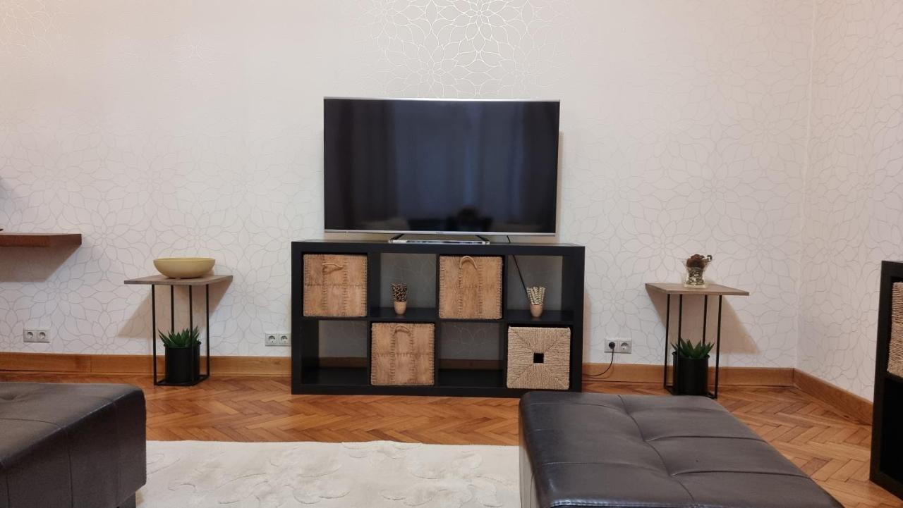 Neuhausz Suite - Ultracentral Timișoara Zewnętrze zdjęcie